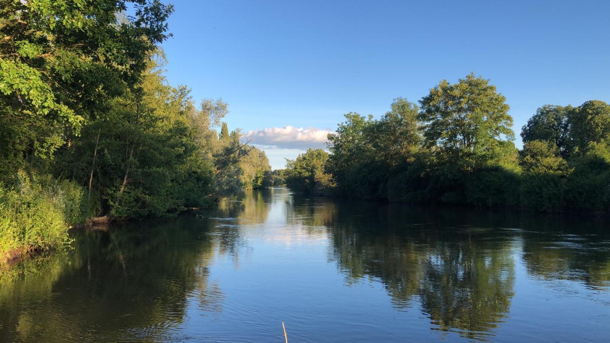 Gite La Cle Des Champs Villa Bueil  Buitenkant foto